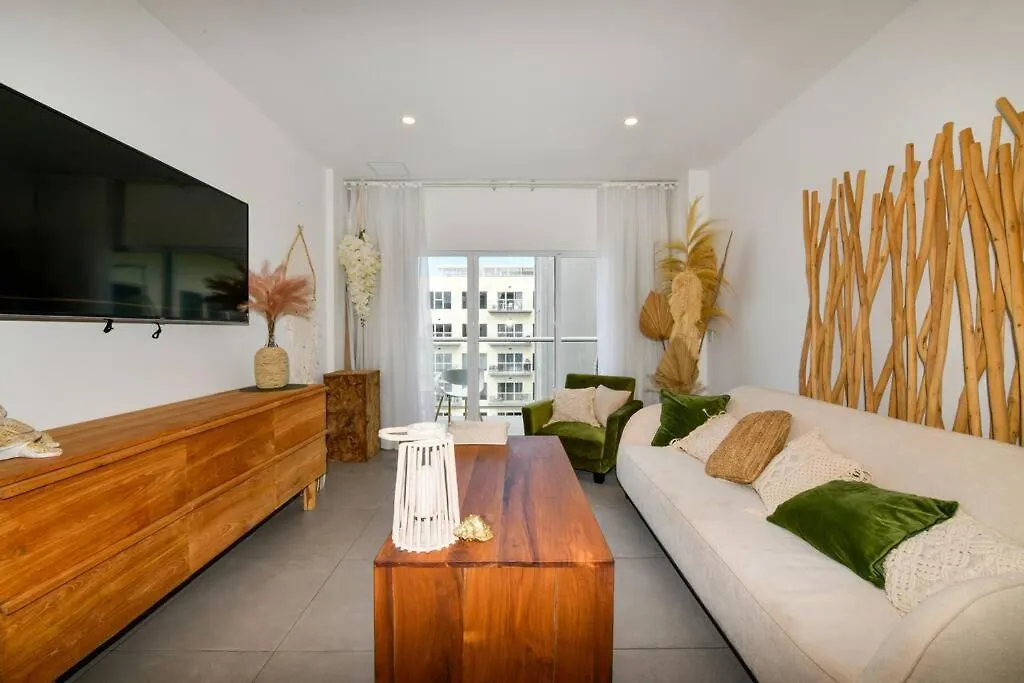 Apartamento 2Bd 2Bath Apt - 5 Star Ocean View, Pool, Gym Oranjestad